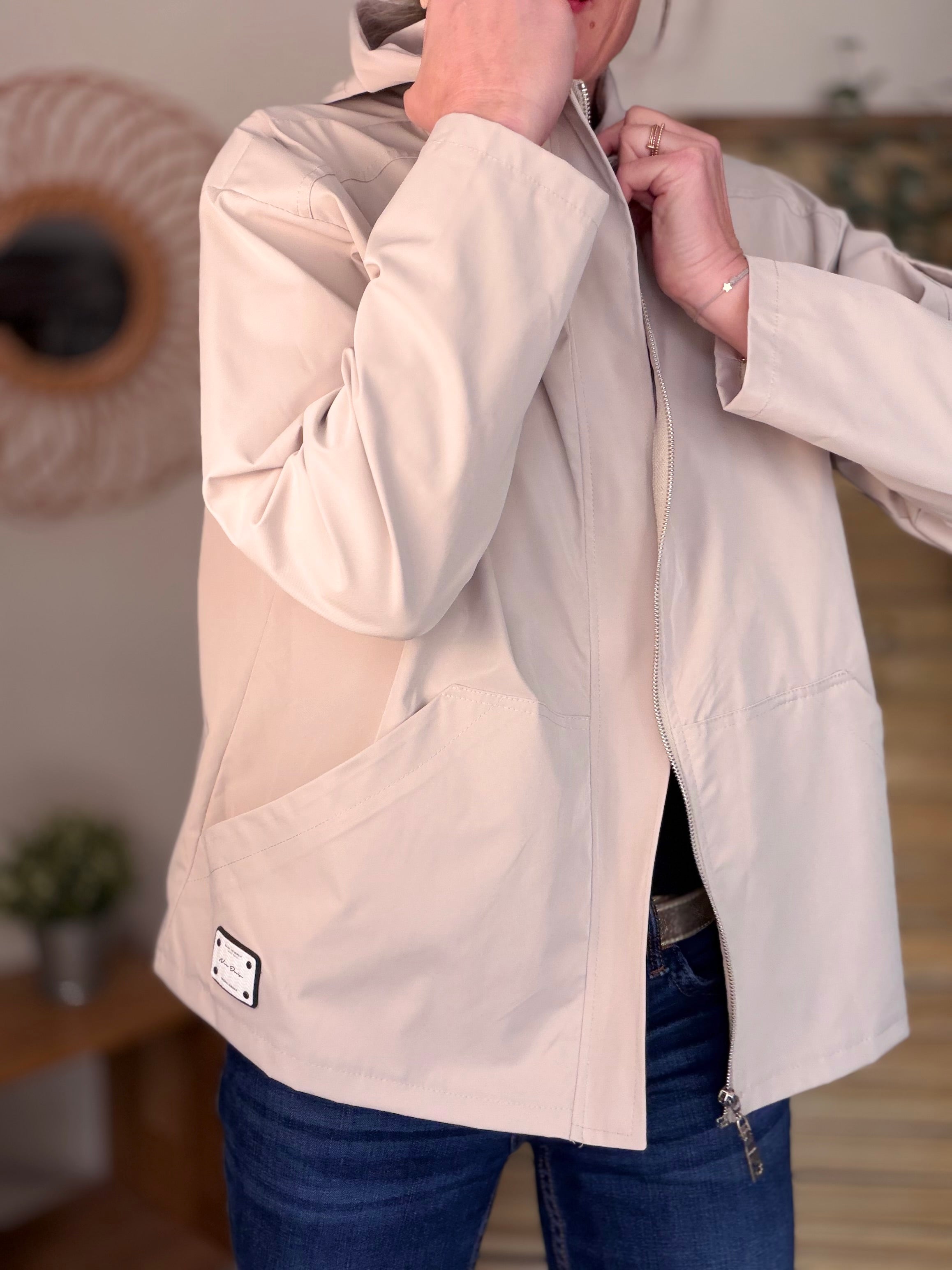 Veste Coupe vent court LIZZIE - Beige