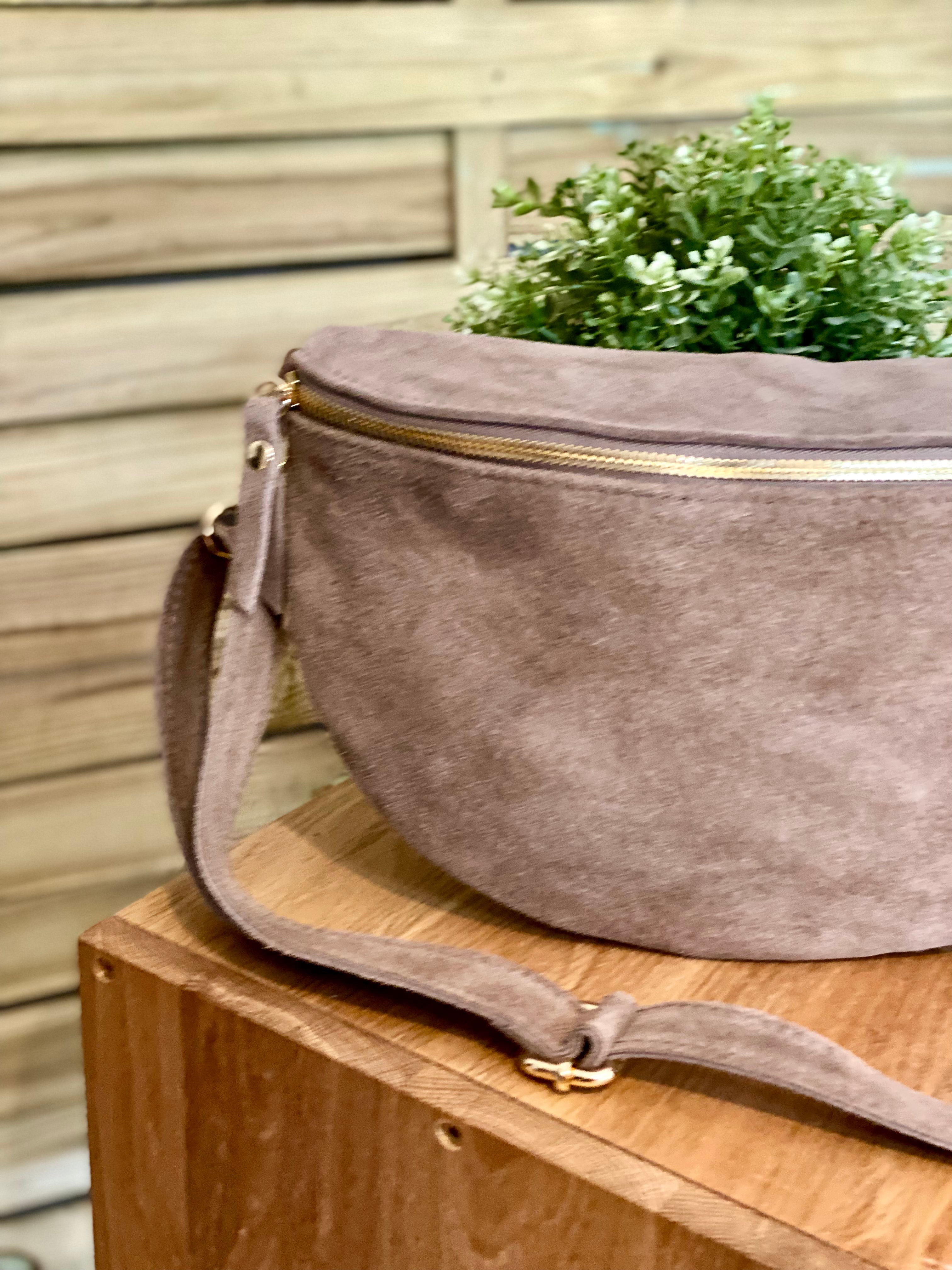 Sac banane XL en cuir velours 30cm JUDY - Taupe (7 coloris)