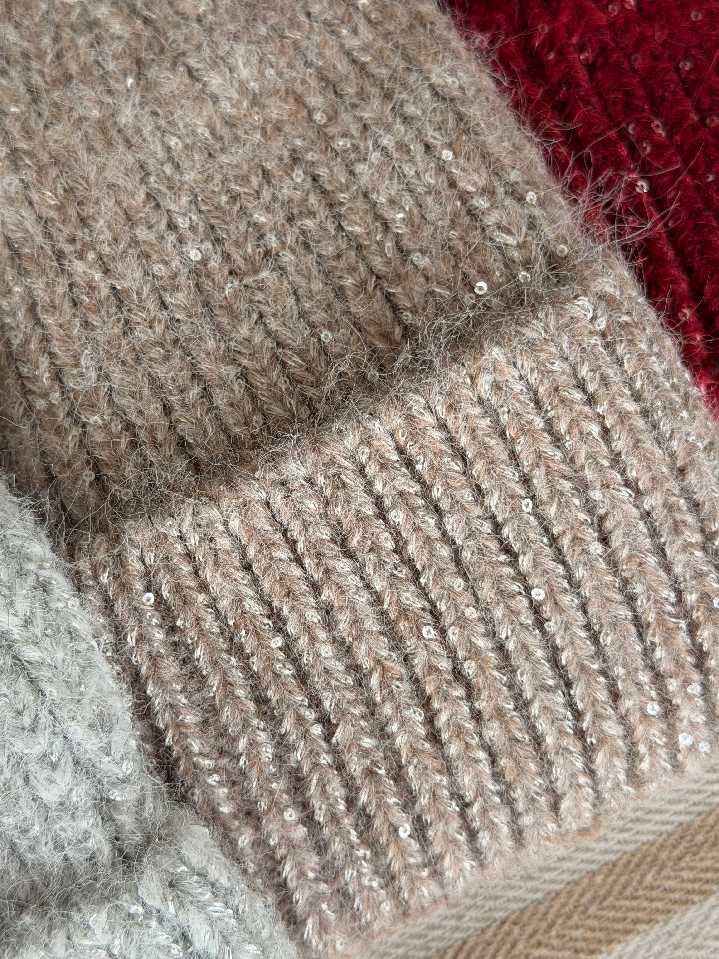 Bonnet en laine avec sequins ÉLOI