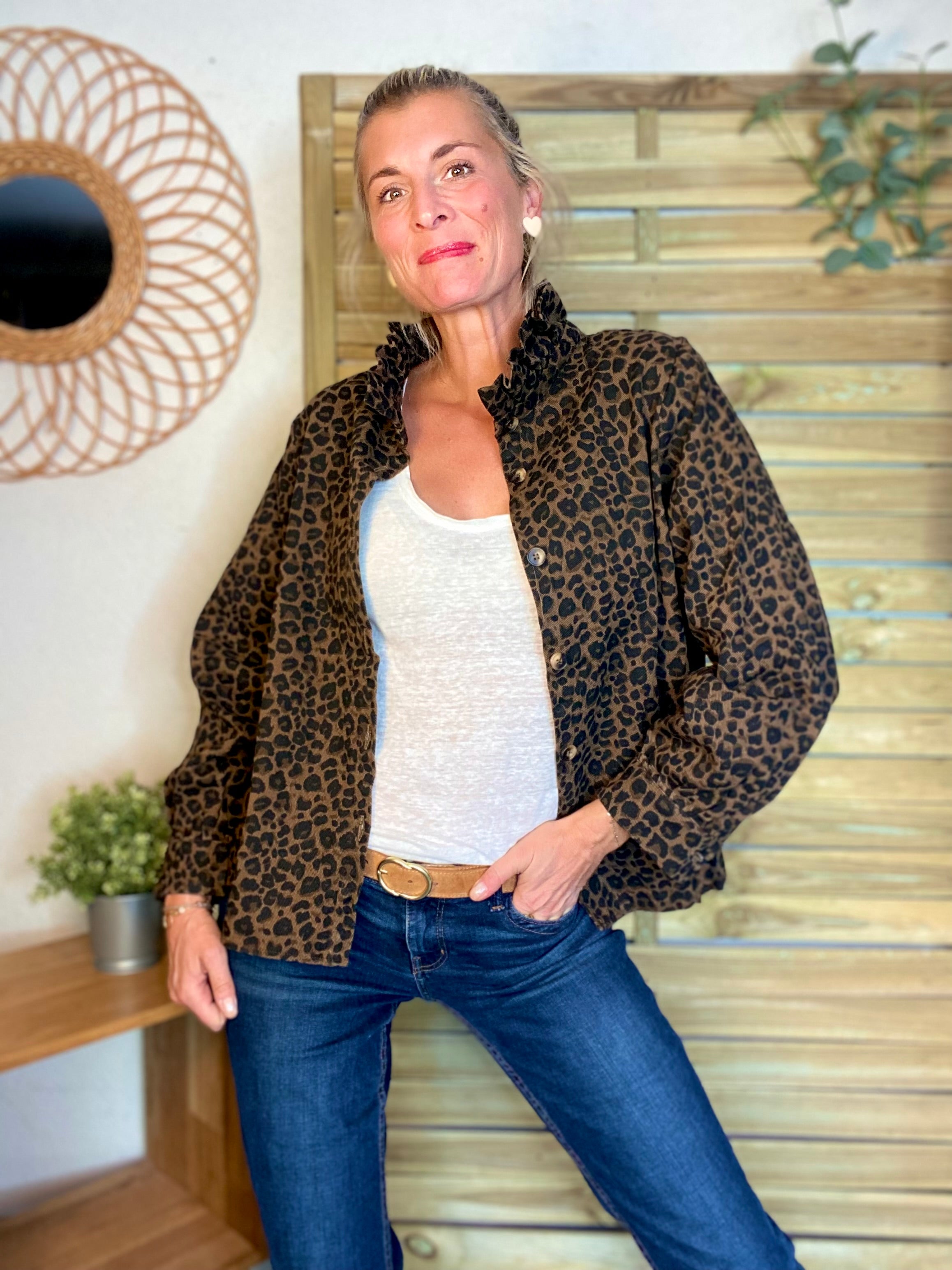 Veste / Chemise en coton, col victorien volanté LISA - Léo 🐆