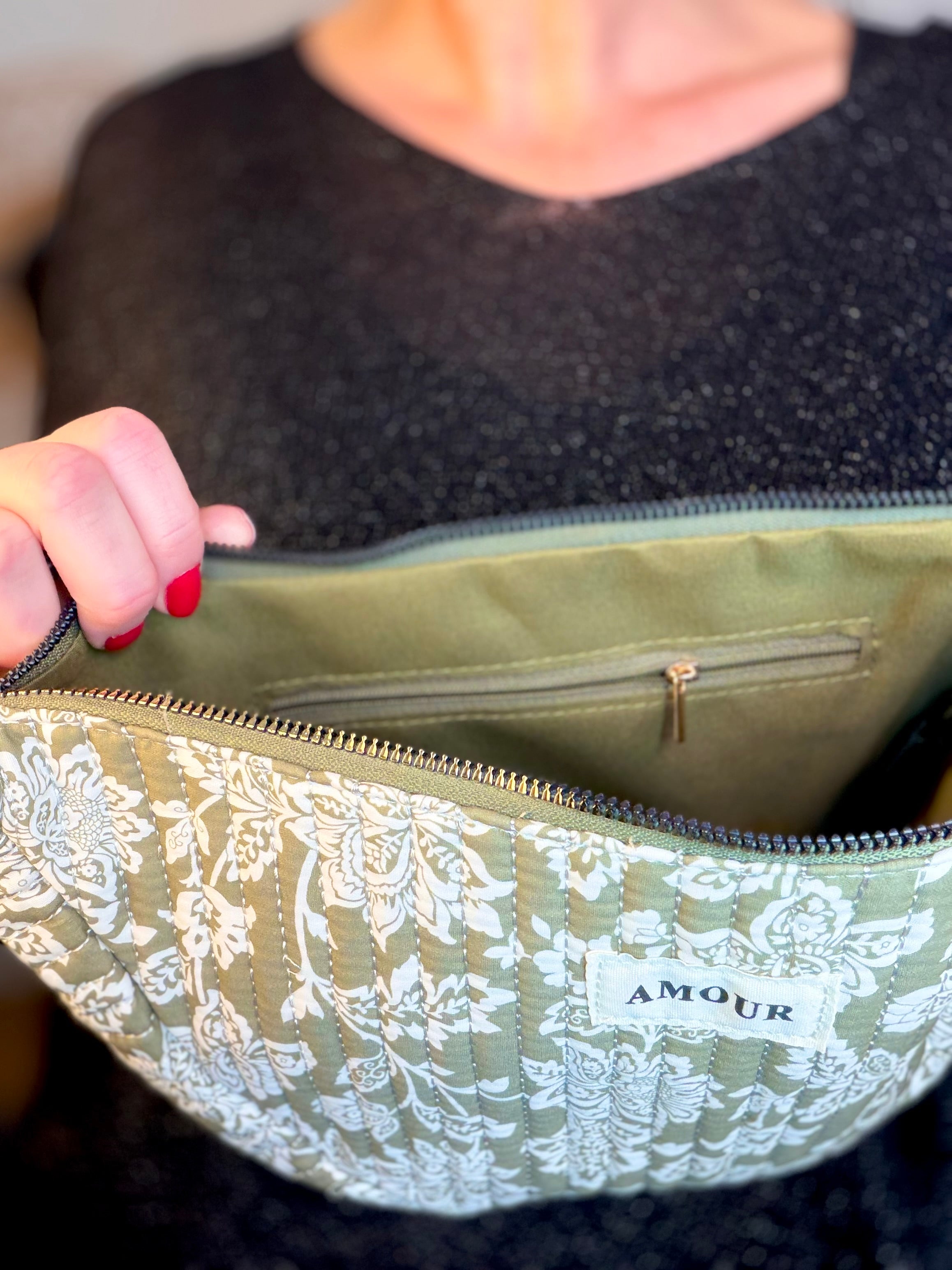 Sac demi-lune matelassé Amour JILL - Fleuri Kaki