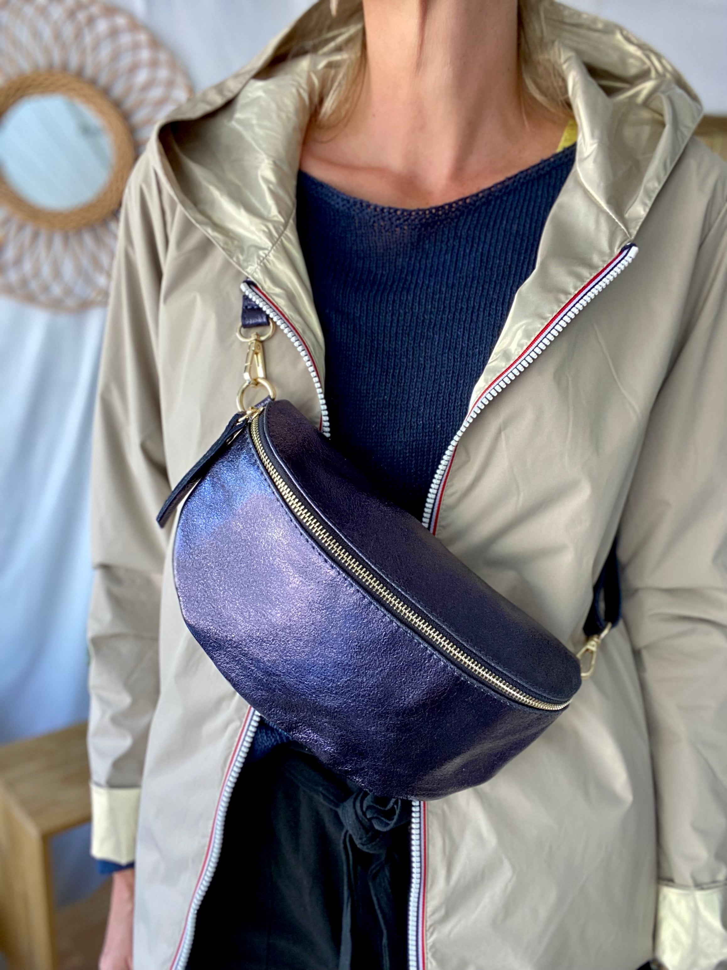 Sac banane L en cuir iris 28cm JOYCE Bleu marine 6 coloris