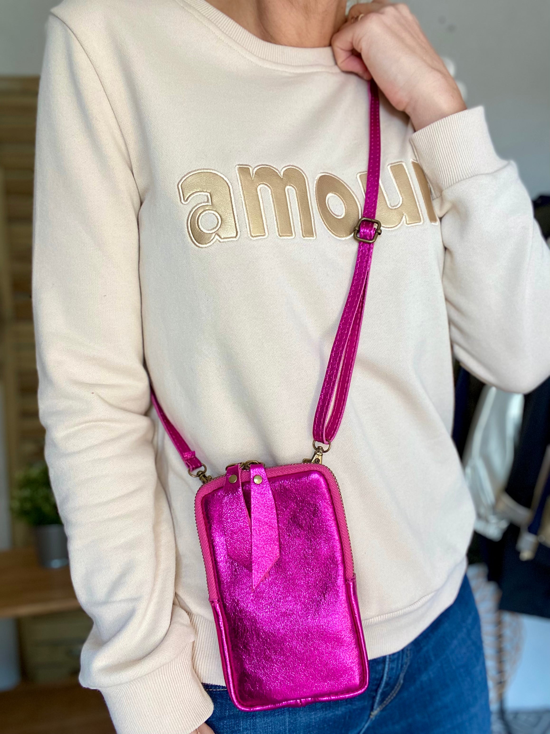 Pochette bandoulière pour téléphone en cuir irisé - STELLA - Fuschia