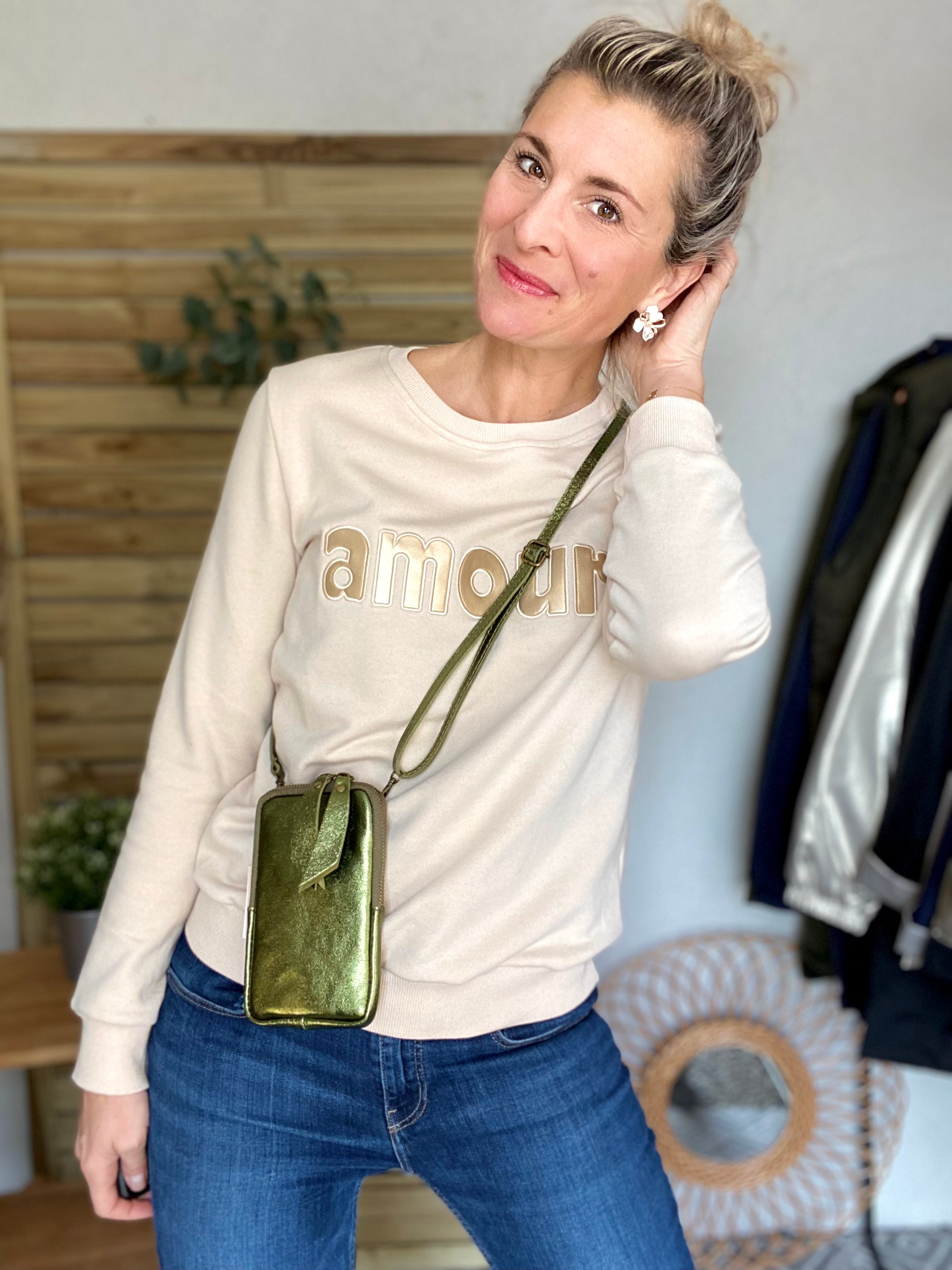 Pochette bandoulière pour téléphone en cuir irisé - STELLA - Kaki