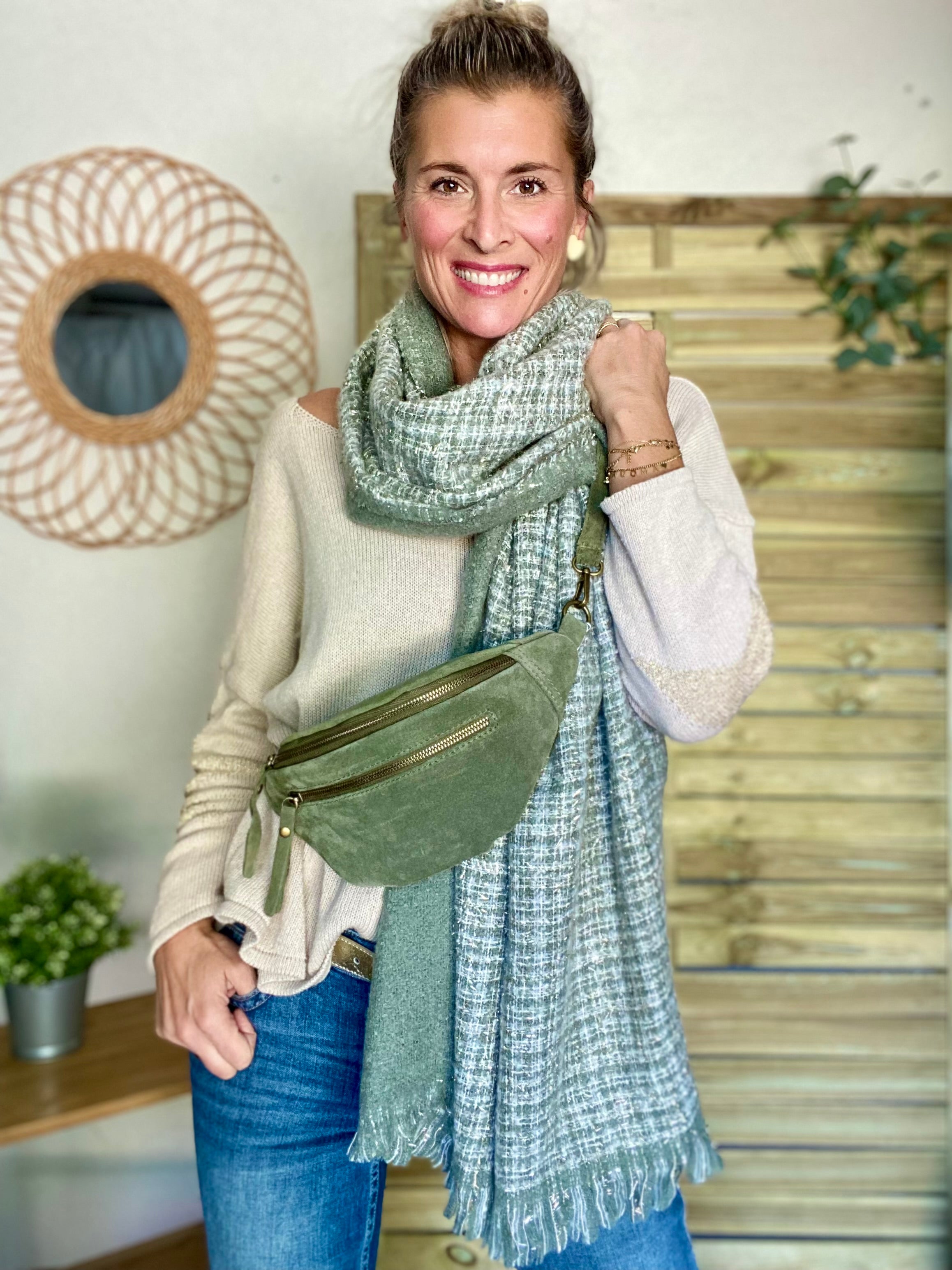 Sac banane double poche en cuir daim - OPALINE - Vert sauge
