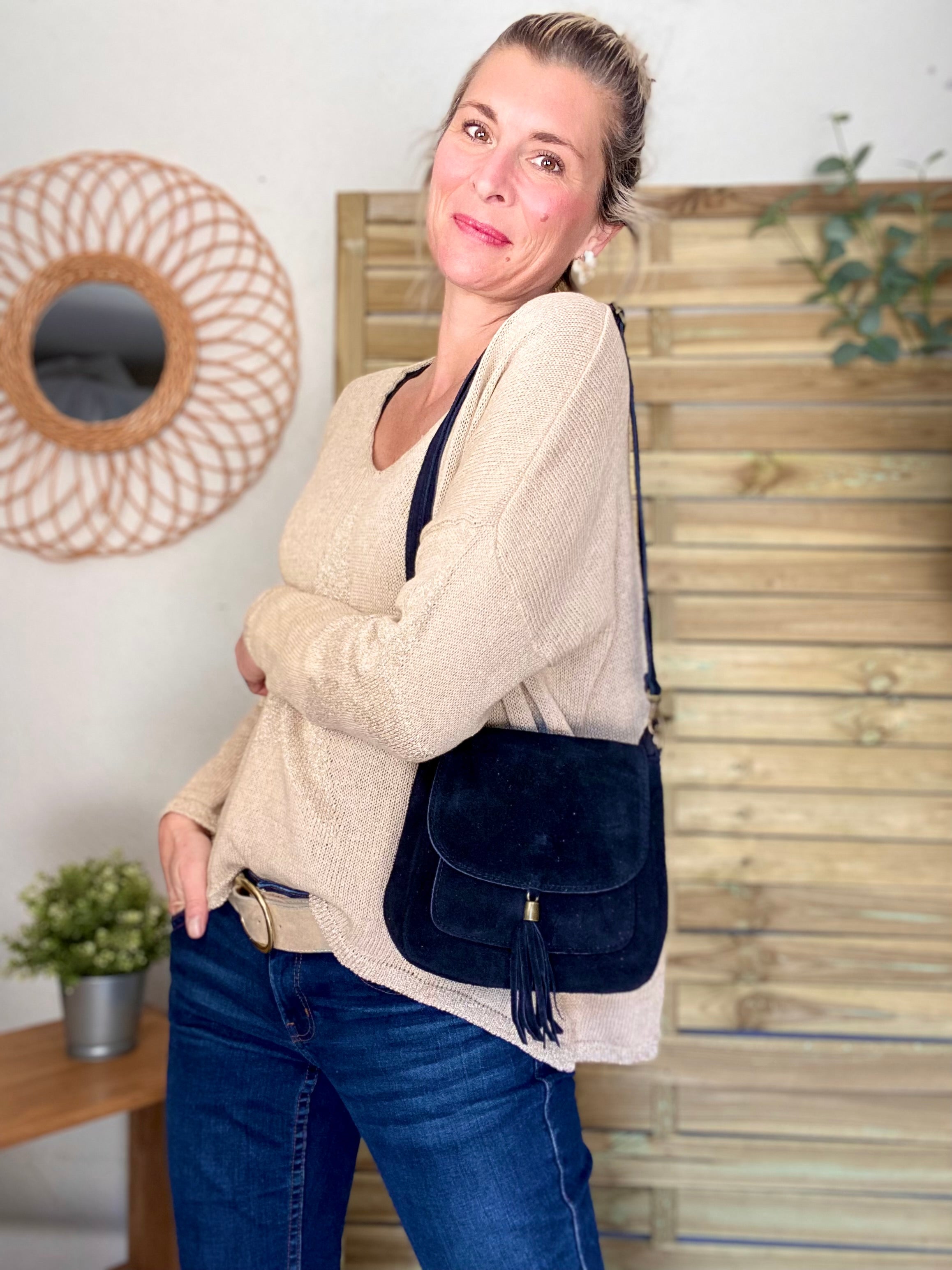 Sac bandoulière en cuir daim HORTENSE - Noir