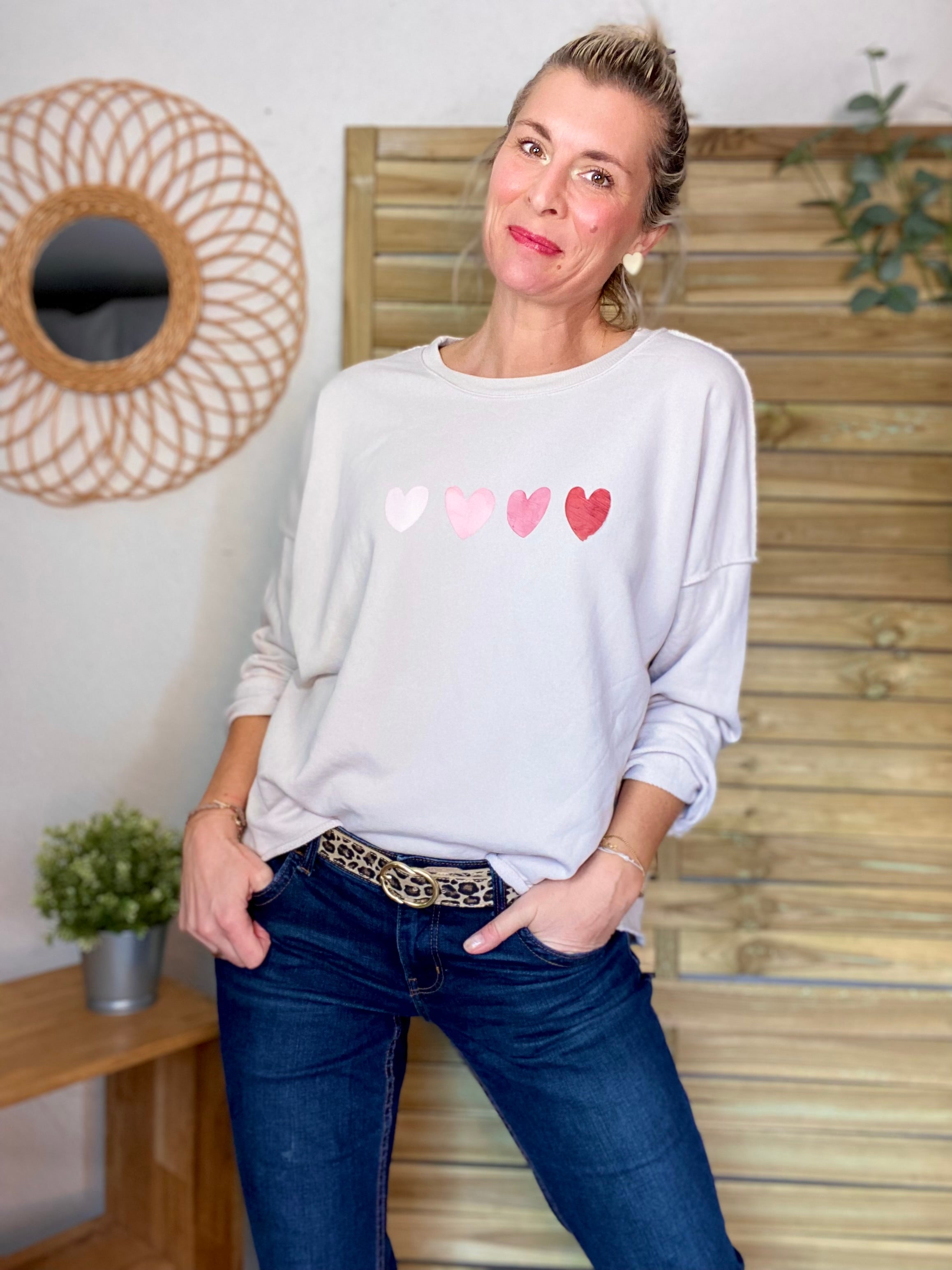 Sweat oversize avec coeurs ÉGLANTINE - Beige