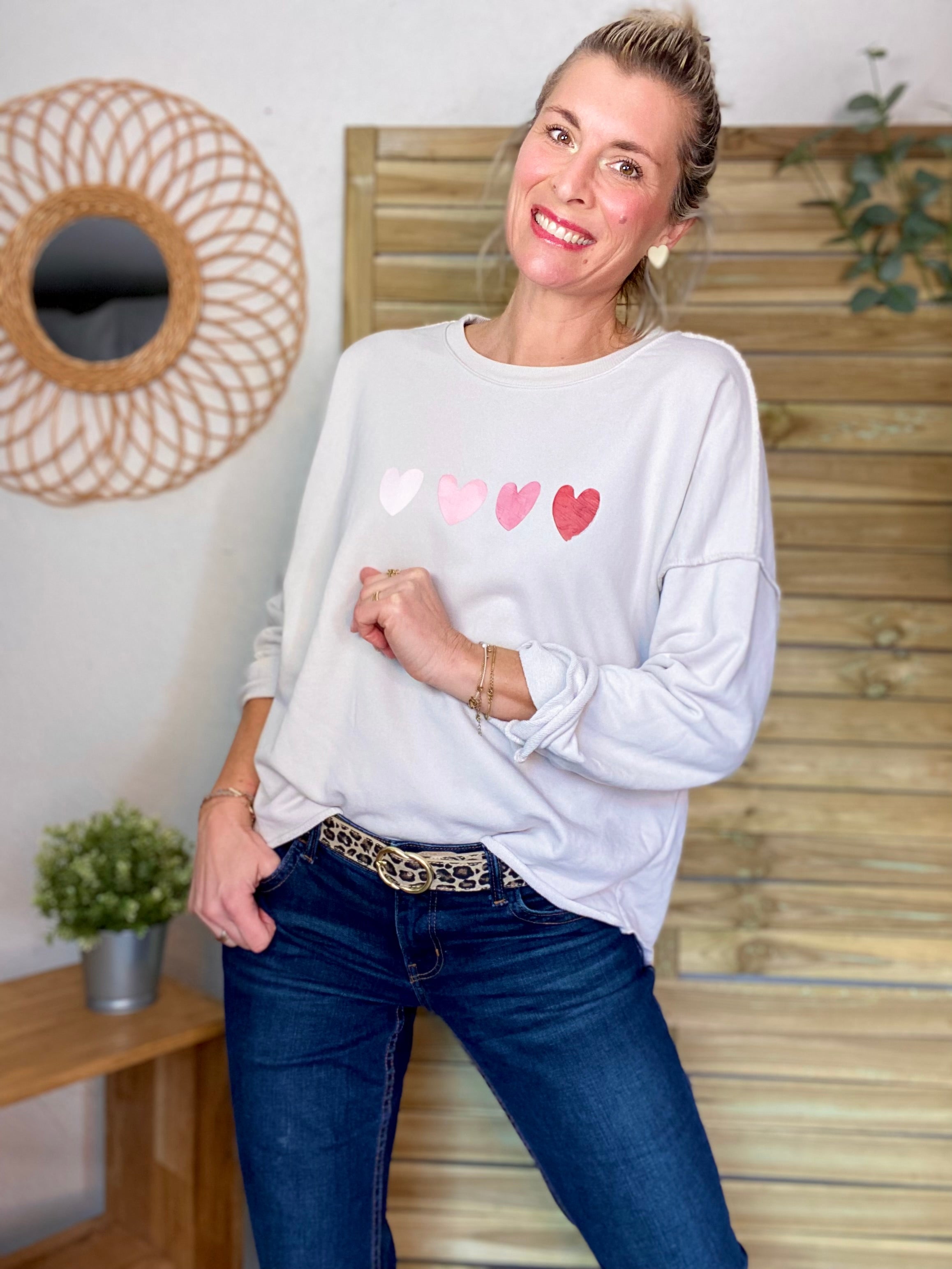 Sweat oversize avec coeurs ÉGLANTINE - Beige