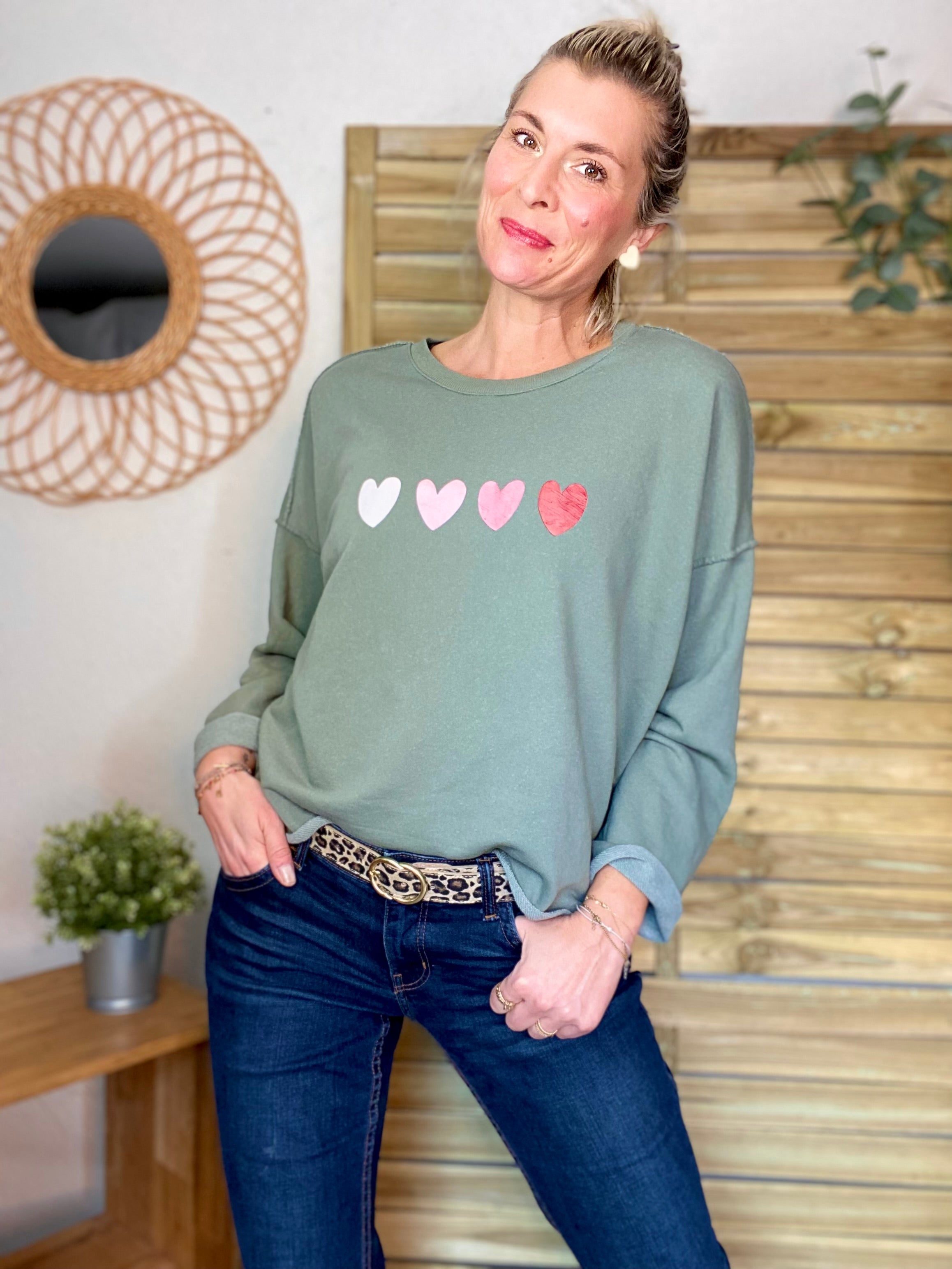 Sweat oversize avec coeurs ÉGLANTINE - Vert tilleul