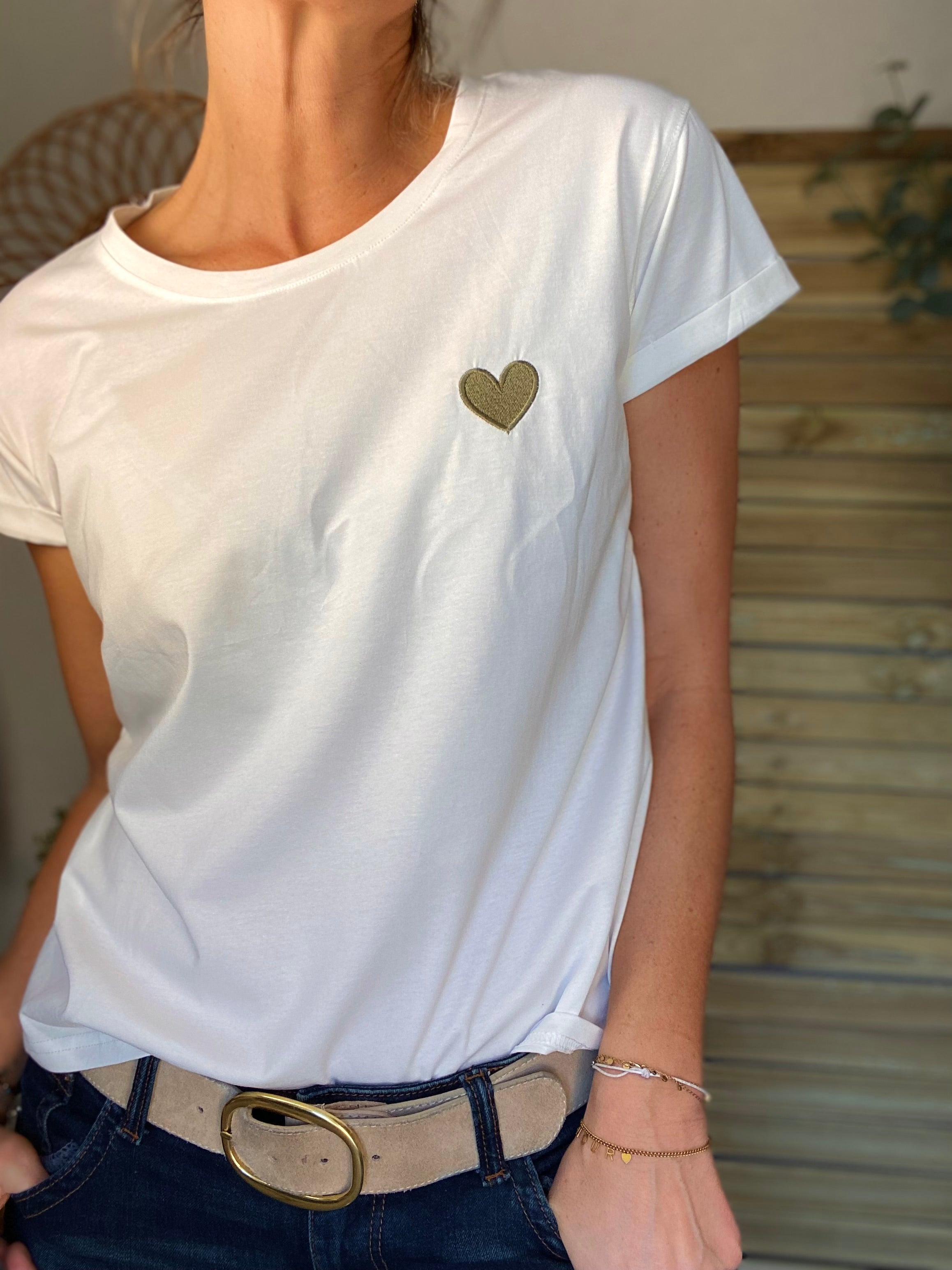 Tee shirt Écru cœur brodé Kaki PIA
