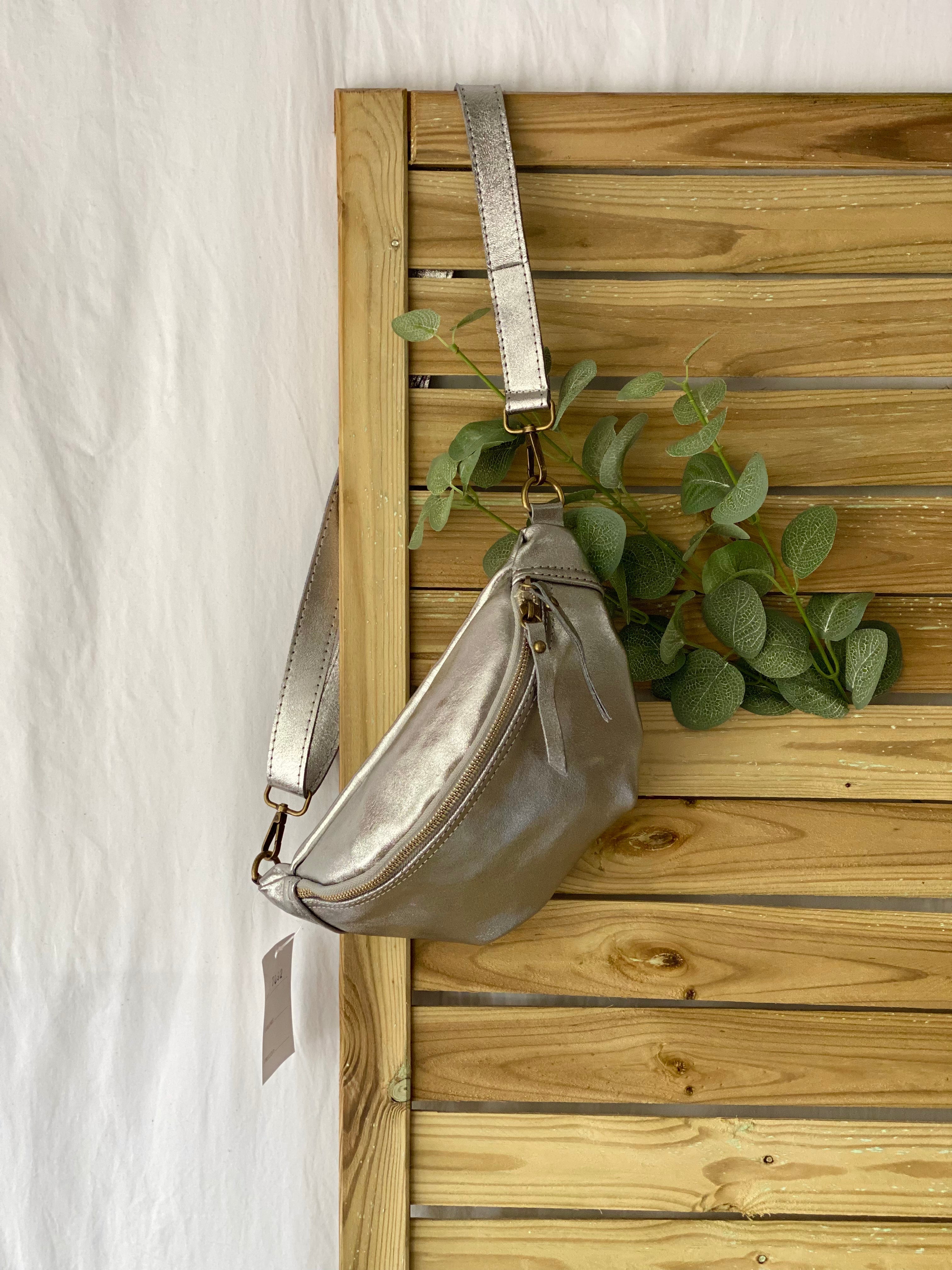 Sac banane en cuir - IRISS - Argent