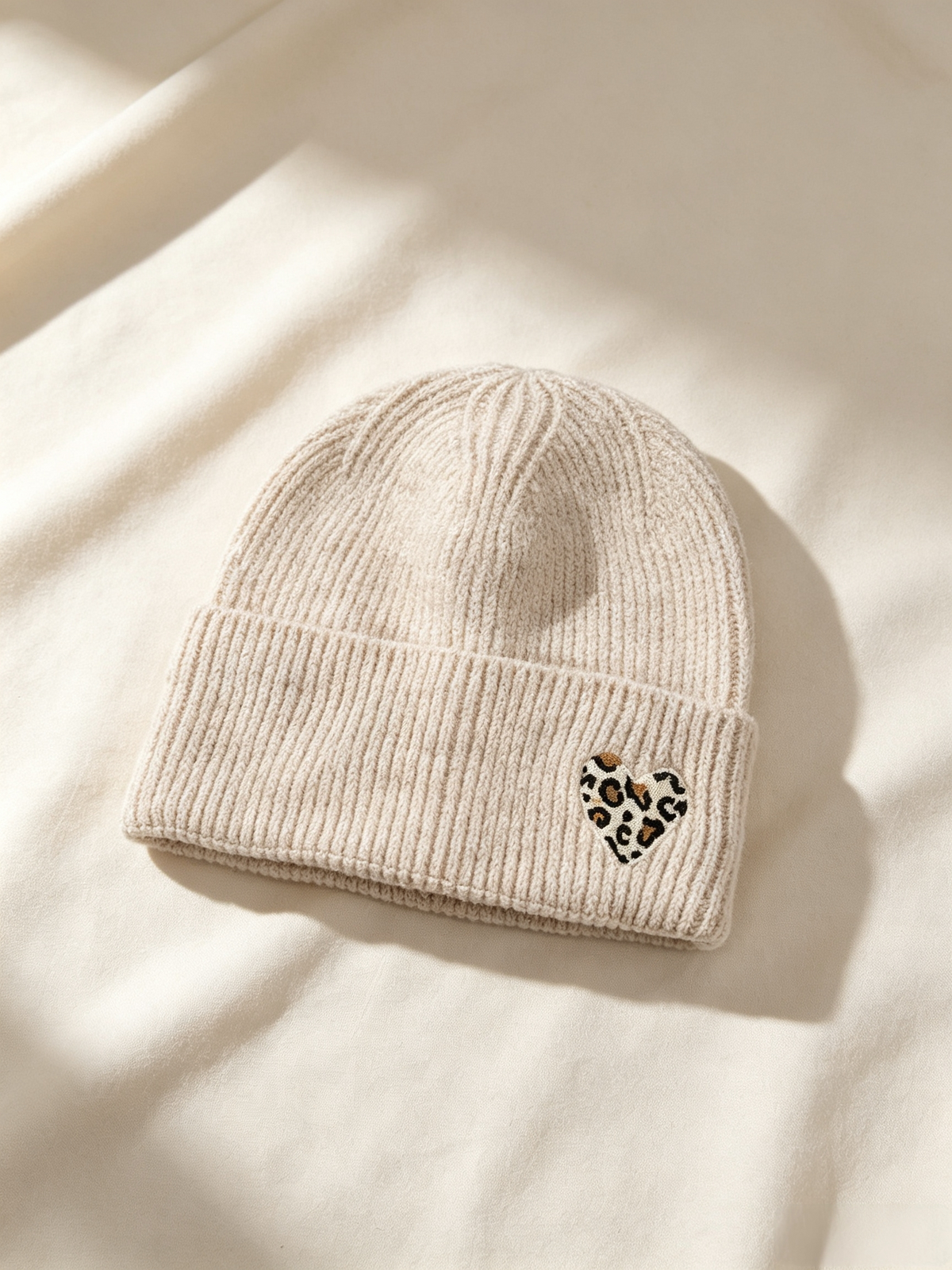Bonnet avec cœur Léo ZADIG 🤎